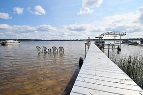 Cabin w/ Gradual Slope to Sandy Bottom Swimming!