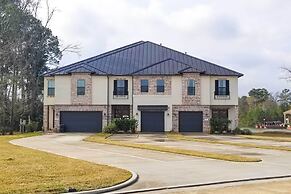 Modern Lake Conroe Escape w/ Grill & Boat Slip!