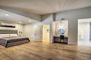 Family Retreat - Private Tennis Court & Game Room