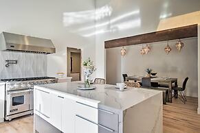 Family Retreat - Private Tennis Court & Game Room