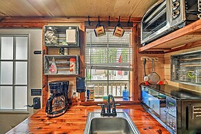 'the Gosling' Studio Cabin w/ River Access!