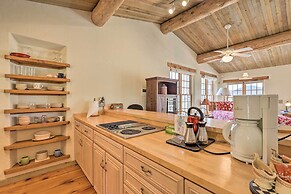 Thumb Butte Views + Near Hiking: Prescott Studio