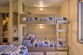 Townhome w/ Club Access on Shuttle Stop