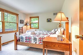 Custom-built Clarklake Cabin: Sauna & Cold Plunge!