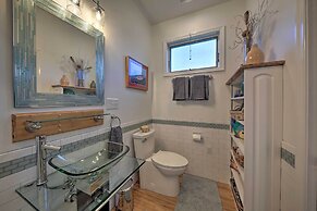 Seaside Cottage w/ Private Pier - 3 Miles to Beach