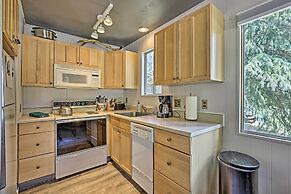 Direct Beach Access: Grand Lake Cabin w/ Deck!