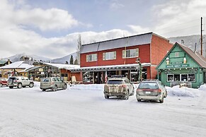 Direct Beach Access: Grand Lake Cabin w/ Deck!
