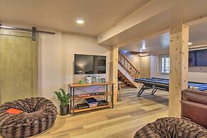 Luxury Pearcy Cabin w/ 5 Private Acres + Hot Tub!