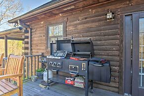 Luxury Pearcy Cabin w/ 5 Private Acres + Hot Tub!
