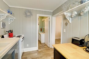 Deck & Indian River Bay Views: Coastal Cottage