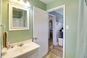 Deck & Indian River Bay Views: Coastal Cottage