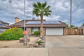 Relaxing Phoenix House w/ Hot Tub & Heated Pool!