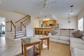 Orange Beach Family Duplex w/ Deck < 1 Mi to Shore