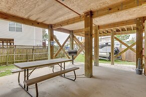 Orange Beach Family Duplex w/ Deck < 1 Mi to Shore