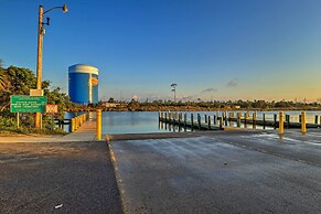 Orange Beach Family Duplex w/ Deck < 1 Mi to Shore
