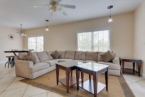 Orange Beach Family Duplex w/ Deck < 1 Mi to Shore