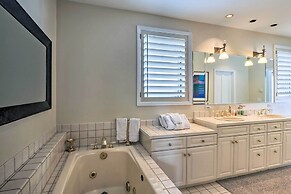 4 Mi to Skiing: Breckenridge Mountain Retreat!