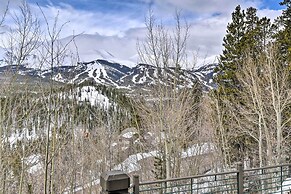4 Mi to Skiing: Breckenridge Mountain Retreat!