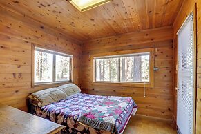 Quaint + Rustic A-frame < 5 Mi to Plumas-eureka!