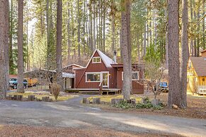 Quaint + Rustic A-frame < 5 Mi to Plumas-eureka!