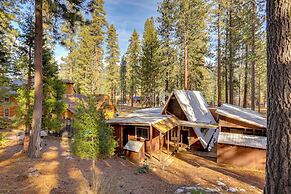 Quaint + Rustic A-frame < 5 Mi to Plumas-eureka!