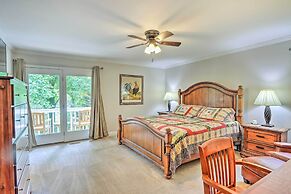 Lake Chatuge Retreat w/ Dock & Mtn Views!