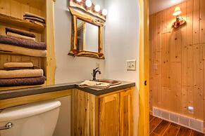 Cabin by the River: Visited by Treehouse Masters!