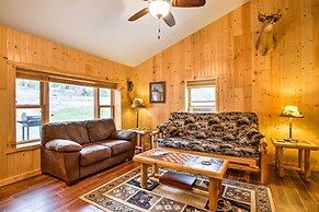 Cabin by the River: Visited by Treehouse Masters!