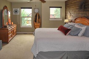 'bozeman Getaway' w/ Mountain Views, Near Downtown