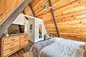 A-frame Pinetop Lakeside Cabin Under the Pines!