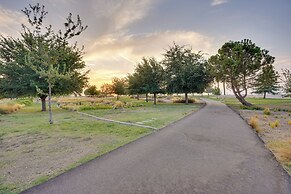 Bakersfield Oasis: Sweet Tropical Pool Setup!