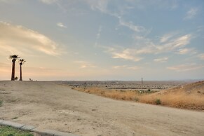 Bakersfield Oasis: Sweet Tropical Pool Setup!