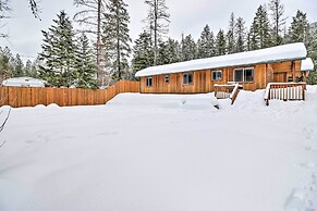 Hungry Horse Cabin: 11 Mi to Glacier National Park
