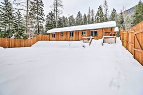Hungry Horse Cabin: 11 Mi to Glacier National Park