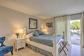 Lakefront Tempe House w/ Sun Deck, Hot Tub & Boats