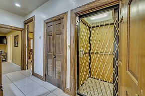 Pool & Game Room: Waterfront Harlingen Home