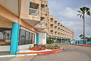 Beachfront Corpus Christi Condo w/ Deck & Views!
