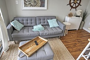 Beachfront Corpus Christi Condo w/ Deck & Views!