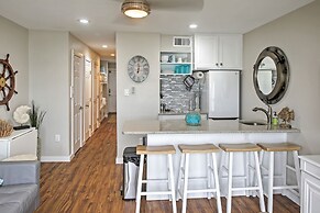 Beachfront Corpus Christi Condo w/ Deck & Views!