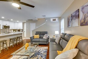 Modern Woodlands Townhome w/ Spacious Yard & Patio