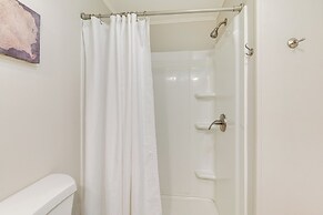 Deck & Pool Access: Myrtle Beach Getaway