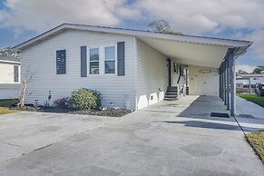 Deck & Pool Access: Myrtle Beach Getaway