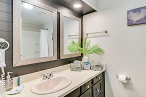 Deck & Pool Access: Myrtle Beach Getaway