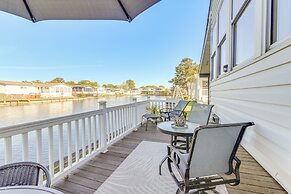 Deck & Pool Access: Myrtle Beach Getaway