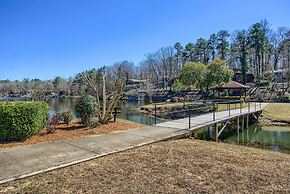 3 Mi to Lake Desoto: Home w/ Furnished Deck!