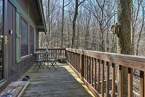 Cozy Beech Mountain Family Retreat w/ 2 Decks!