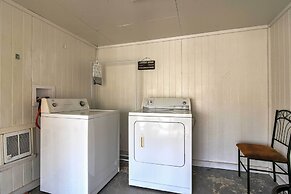 Cozy Beech Mountain Family Retreat w/ 2 Decks!