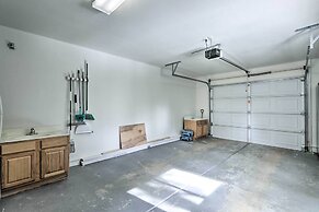 ~ 8 Mi to State Park & Trails: Pine Mountain Home