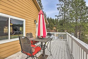 Lake Loon 'hillside' Cottage w/ Private Deck!