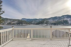 Lake Loon 'hillside' Cottage w/ Private Deck!